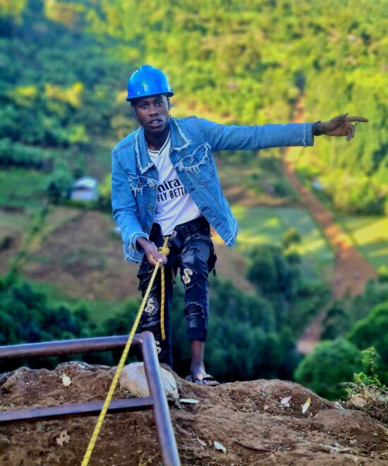 Abseiling/Rope Rapelling